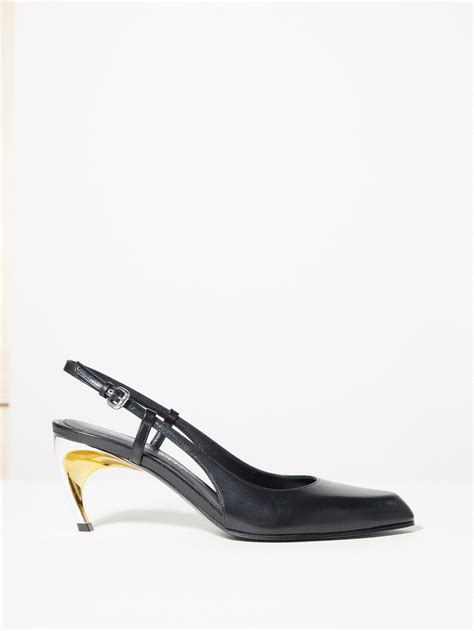 ALEXANDER MCQUEEN Armadillo leather slingback pumps.